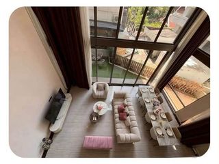 For rent 4 bedrooms townhouse in Watthana, Bangkok