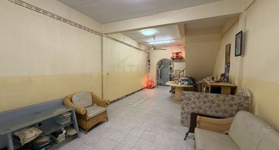 For sale 2 bedrooms warehouse in Sathon, Bangkok
