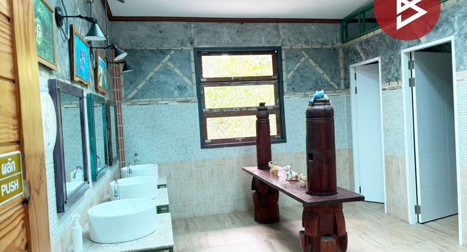 For sale hotel in Pak Thong Chai, Nakhon Ratchasima