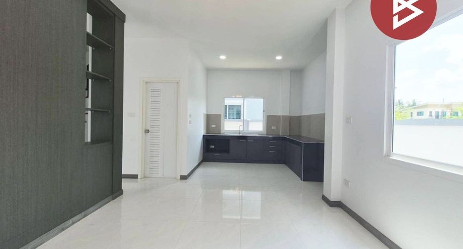 For sale 3 bedrooms house in Mueang Samut Songkhram, Samut Songkhram