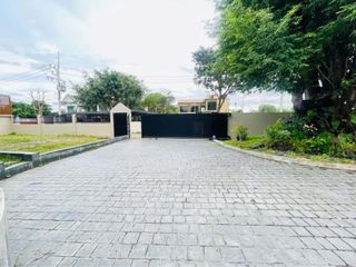 For rent and for sale 5 bedrooms house in Hang Dong, Chiang Mai