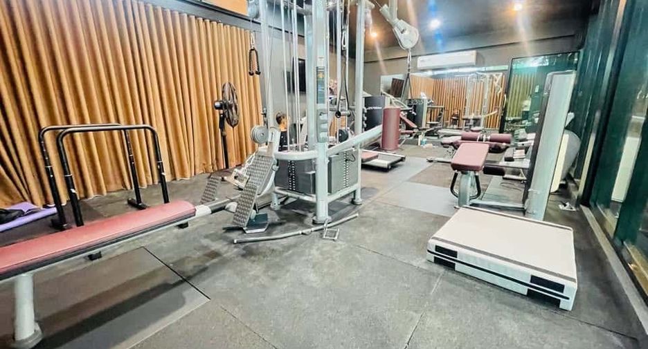 For rent and for sale 5 bedrooms house in Hang Dong, Chiang Mai