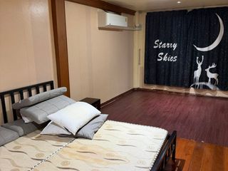 For rent 3 bedrooms townhouse in Huai Khwang, Bangkok