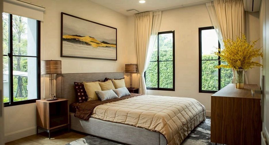 Haus zur Miete mit 4 Zimmer in Saphan Sung, Bangkok