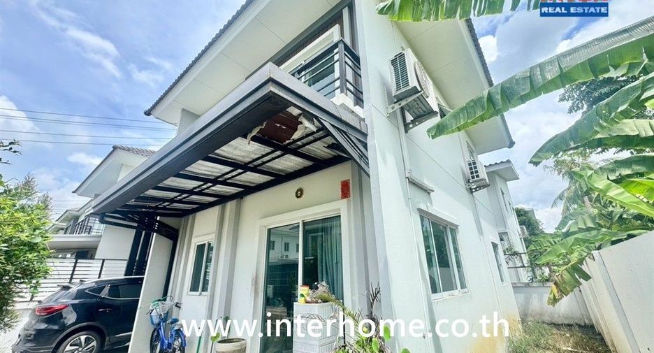 For sale 3 bedrooms house in Krathum Baen, Samut Sakhon