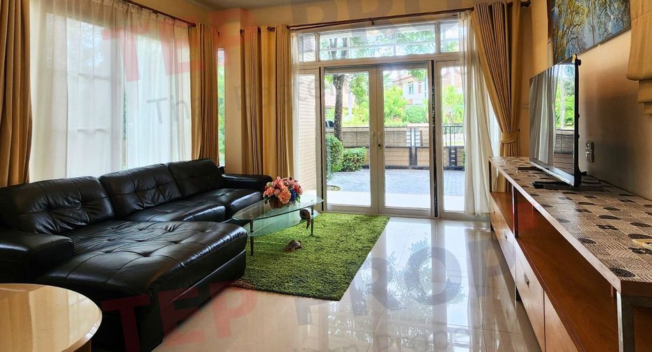 For rent and for sale 4 bedrooms house in Si Racha, Chonburi