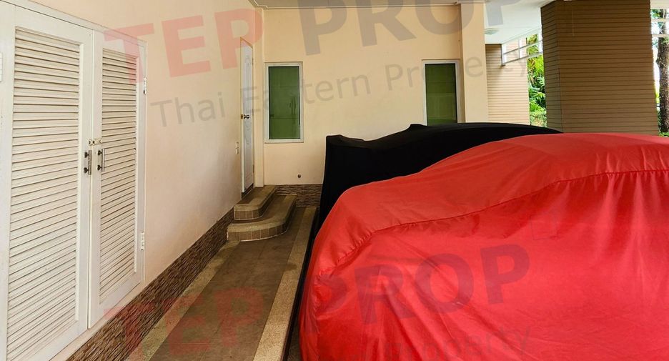 For rent and for sale 4 bedrooms house in Si Racha, Chonburi