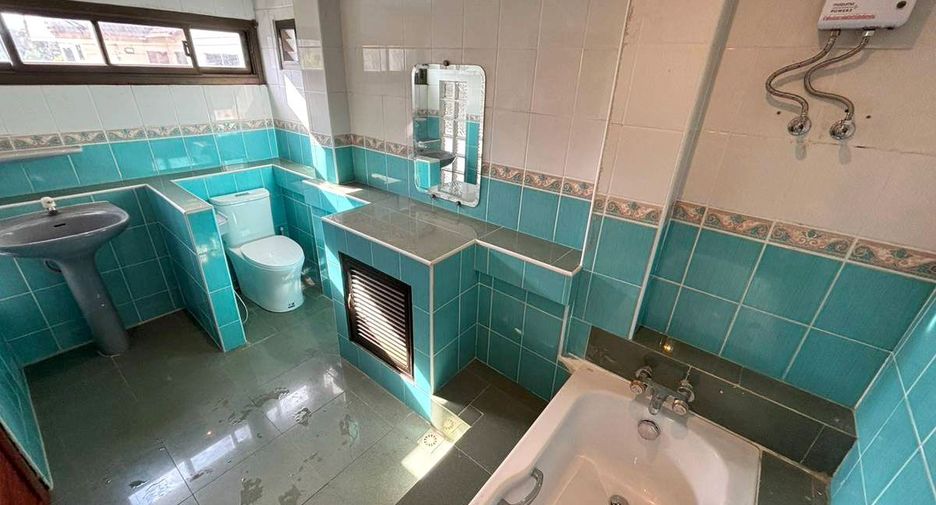 For rent 5 bedrooms house in Hang Dong, Chiang Mai