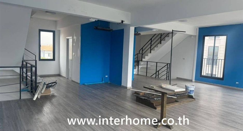 For sale 6 bedrooms retail Space in Thung Khru, Bangkok