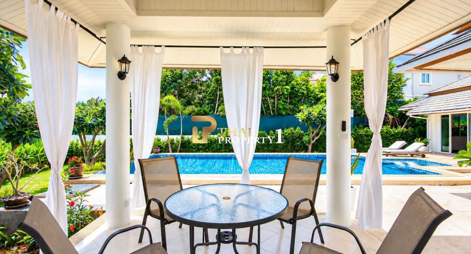 For sale 3 bedrooms villa in Hua Hin, Prachuap Khiri Khan