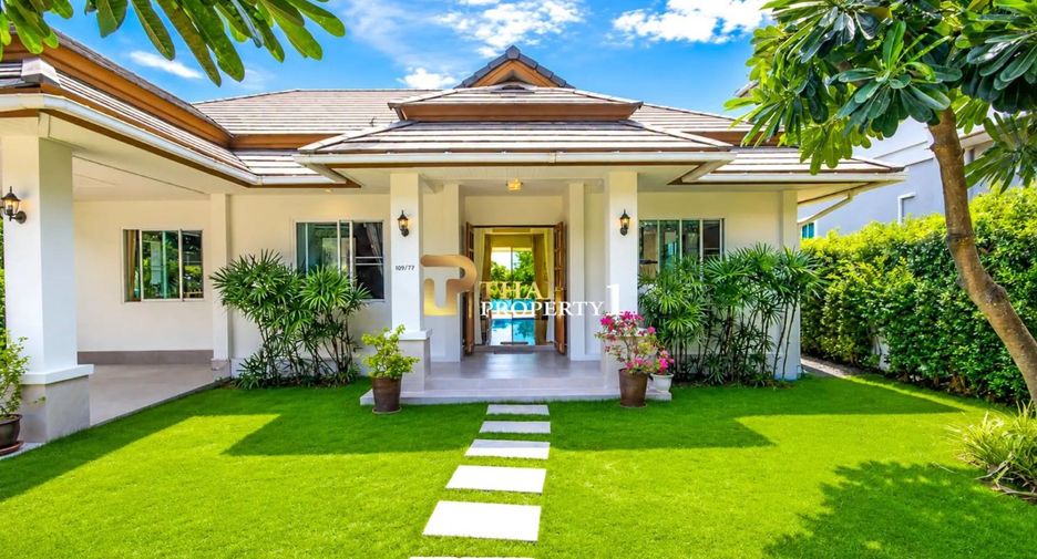 For sale 3 bedrooms villa in Hua Hin, Prachuap Khiri Khan