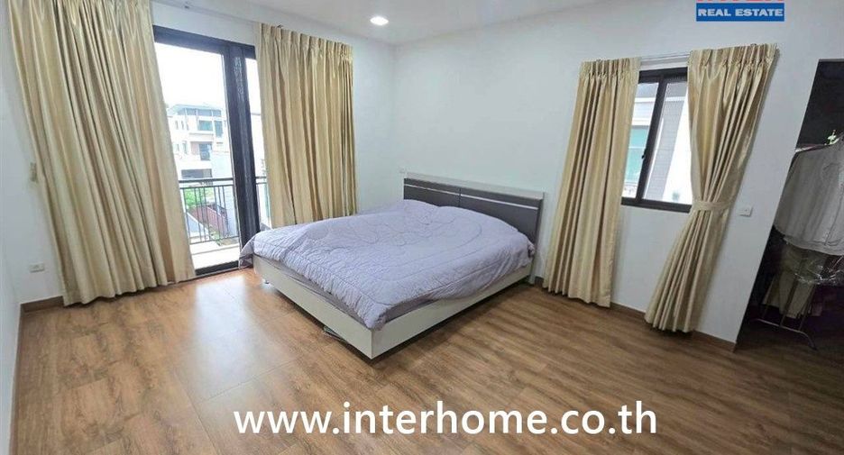 For sale 5 bedrooms house in Sai Mai, Bangkok