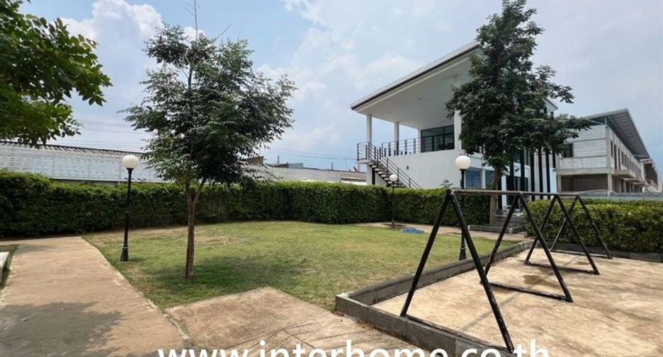 For sale 2 bedrooms townhouse in Sai Noi, Nonthaburi