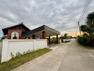 Casa en alquiler y en venta de 5 habitaciones en Saraphi, Chiang Mai