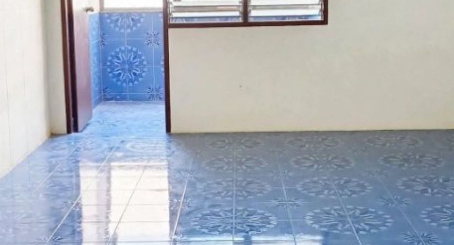 For sale 1 bed condo in Bang Sao Thong, Samut Prakan