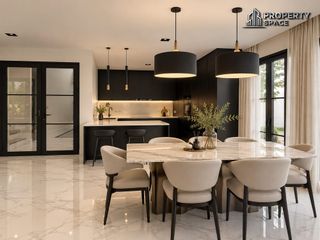 Villa en alquiler de 5 habitaciones en Bang Lamung, Chonburi