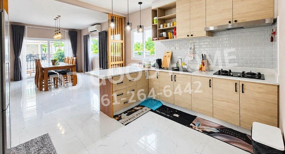 For sale 4 bedrooms house in Doi Saket, Chiang Mai