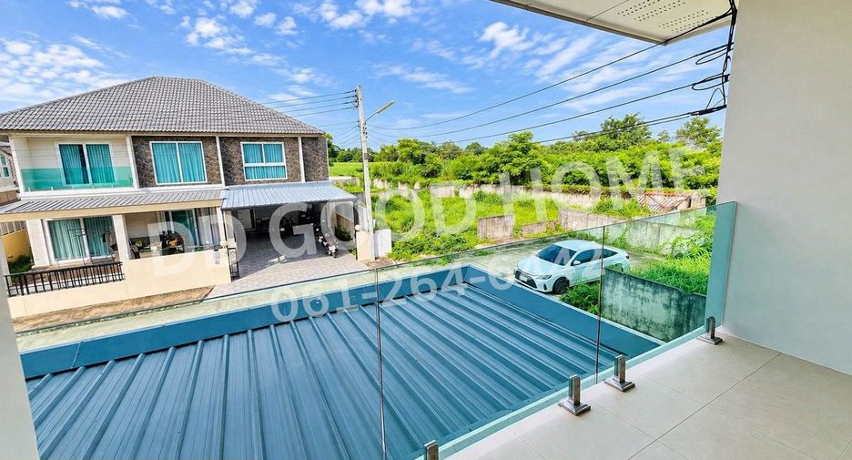 For sale 4 bedrooms house in Doi Saket, Chiang Mai