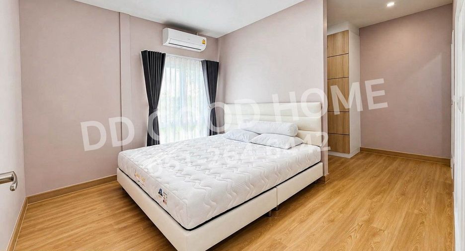 For sale 4 bedrooms house in Doi Saket, Chiang Mai