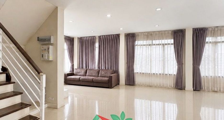 For sale 3 bedrooms house in Prawet, Bangkok