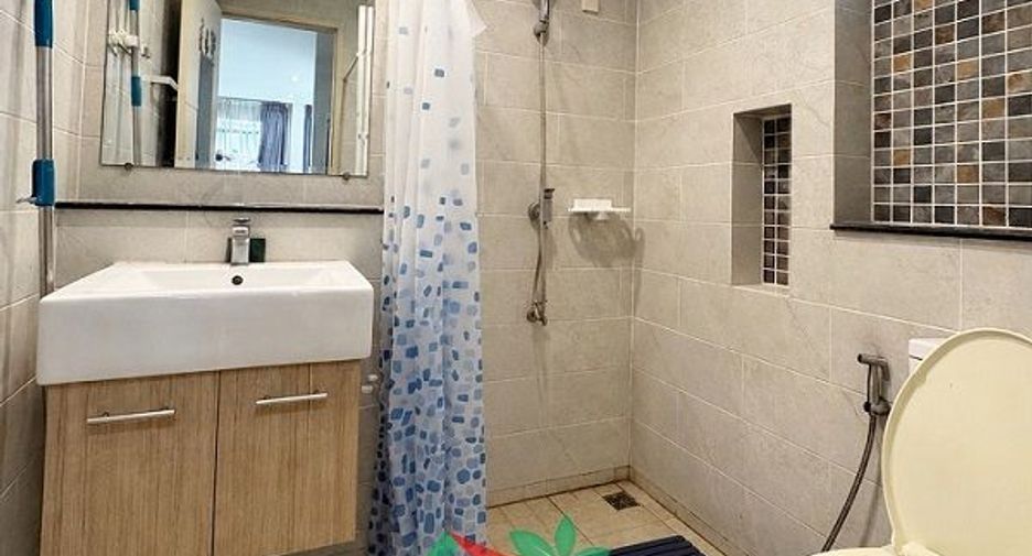 For sale 3 bedrooms house in Prawet, Bangkok