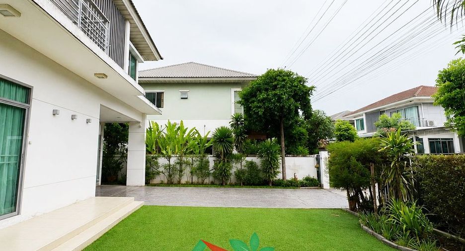 For sale 3 bedrooms house in Prawet, Bangkok