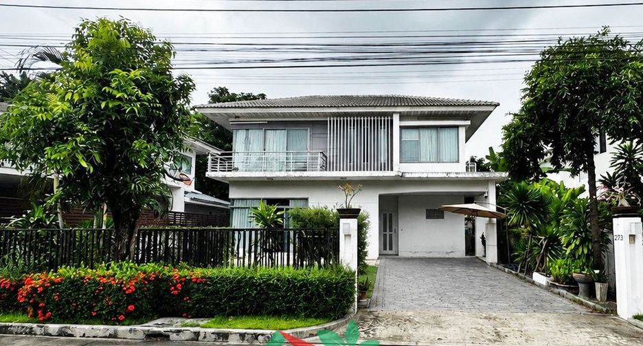 For sale 3 bedrooms house in Prawet, Bangkok