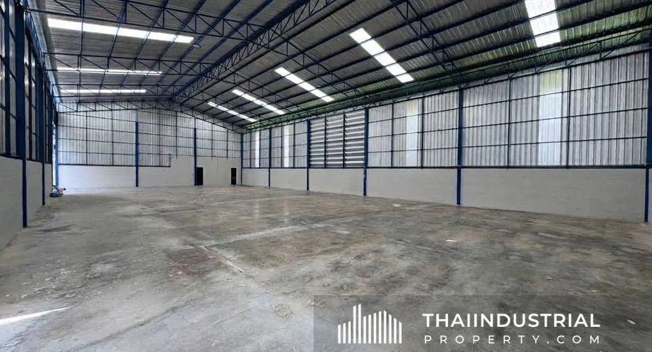 À louer entrepôt à Mueang Chon Buri, Chonburi