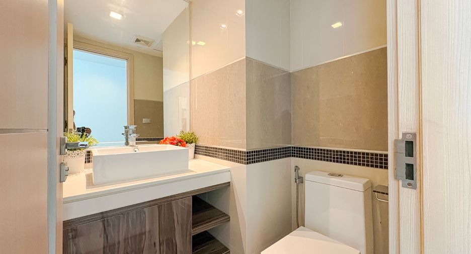 For sale 1 bed condo in Bang Lamung, Chonburi