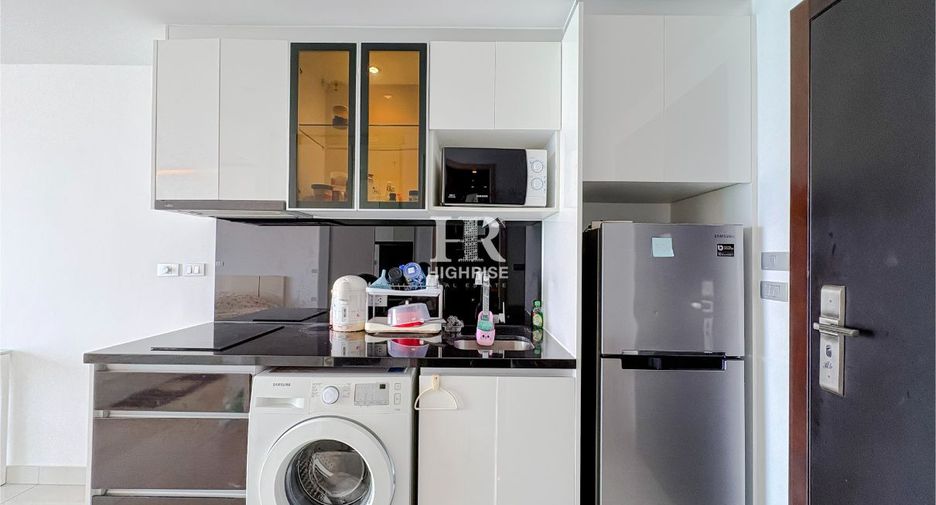 Wohnung zum Kauf mit Studio in Bang Lamung, Chonburi