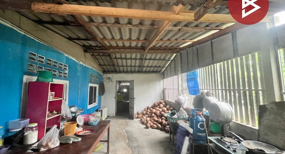 For sale 4 bedrooms house in Kamphaeng Saen, Nakhon Pathom