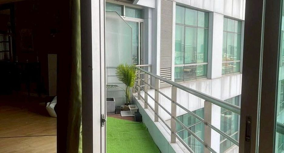 For rent 2 ベッドルーム condo in Sathon, Bangkok