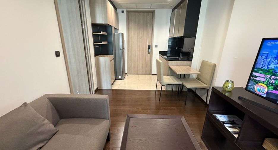 For rent and for sale 1 bed condo in Pathum Wan, Bangkok