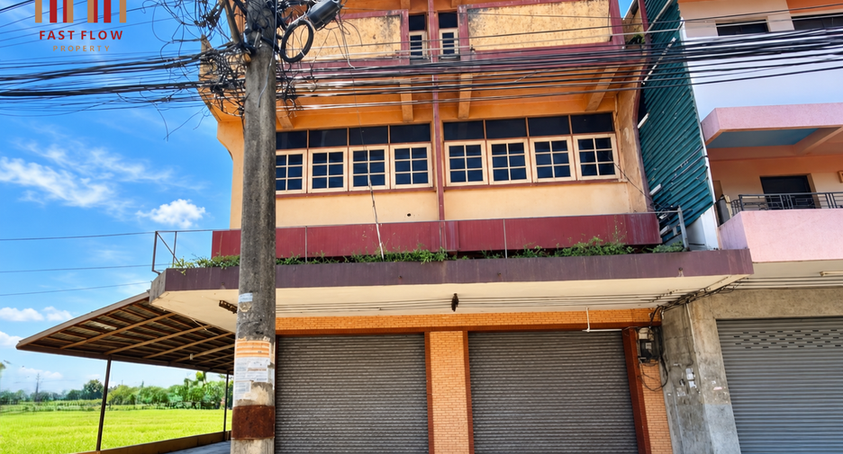 For rent retail Space in Mueang Uttaradit, Uttaradit