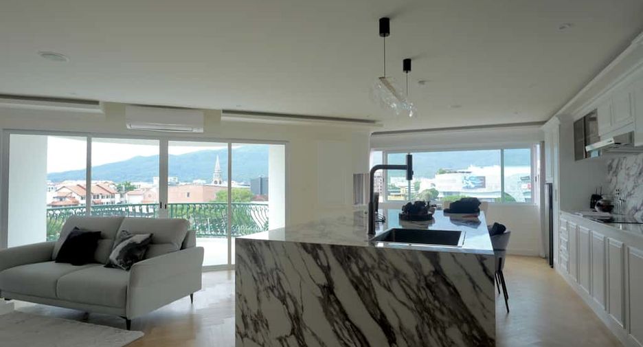 For sale 3 bedrooms condo in Mueang Chiang Mai, Chiang Mai