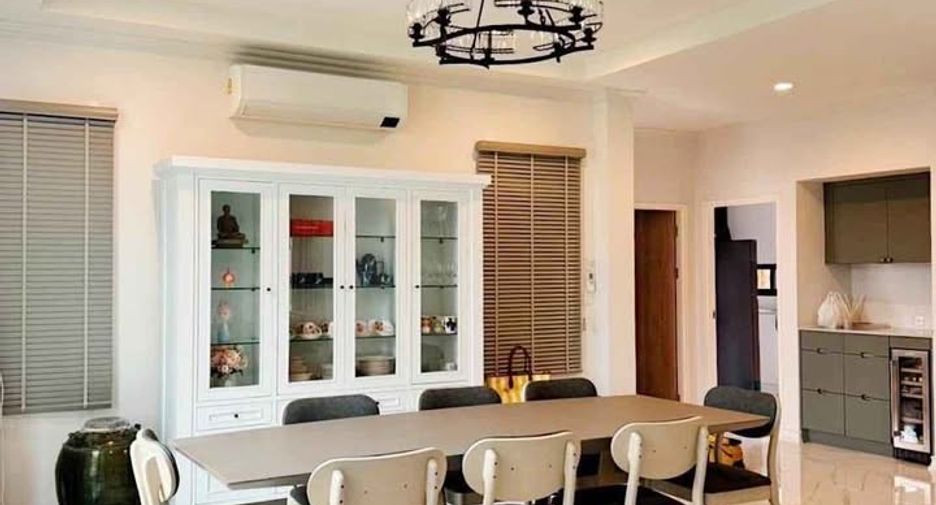 For rent 4 bedrooms house in Mae Rim, Chiang Mai
