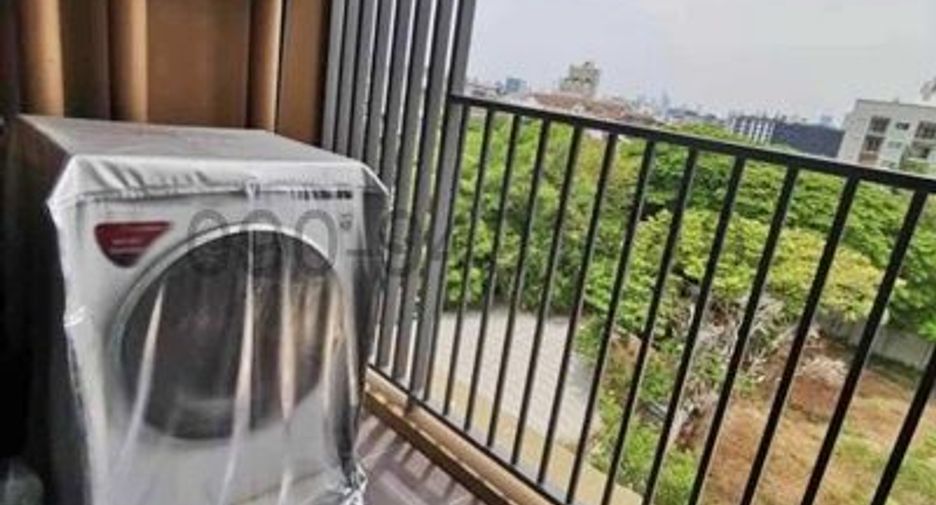 For rent 1 bed condo in Phra Khanong, Bangkok