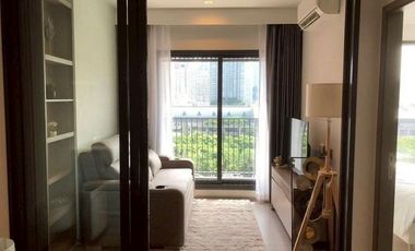 For rent 1 bed condo in Huai Khwang, Bangkok
