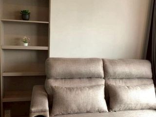 Wohnung zur Miete mit 1 Zimmer in Huai Khwang, Bangkok