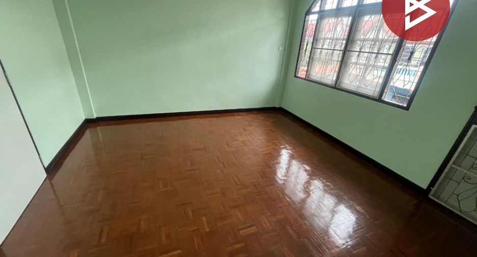 Casa adosada en venta de 2 habitaciones en Bang Pakong, Chachoengsao