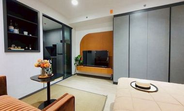 For rent 1 bed condo in Bang Rak, Bangkok