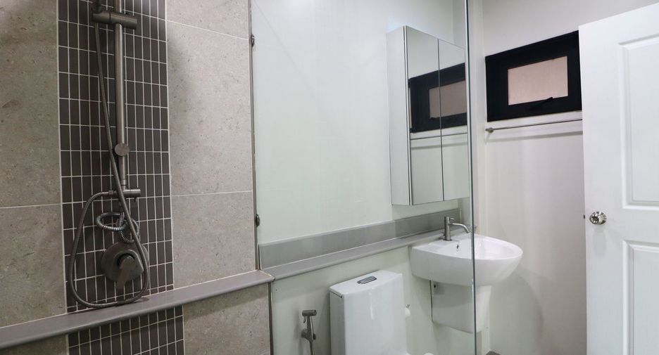 À vendre 4 chambres villa à Mueang Khon Kaen, Khon Kaen
