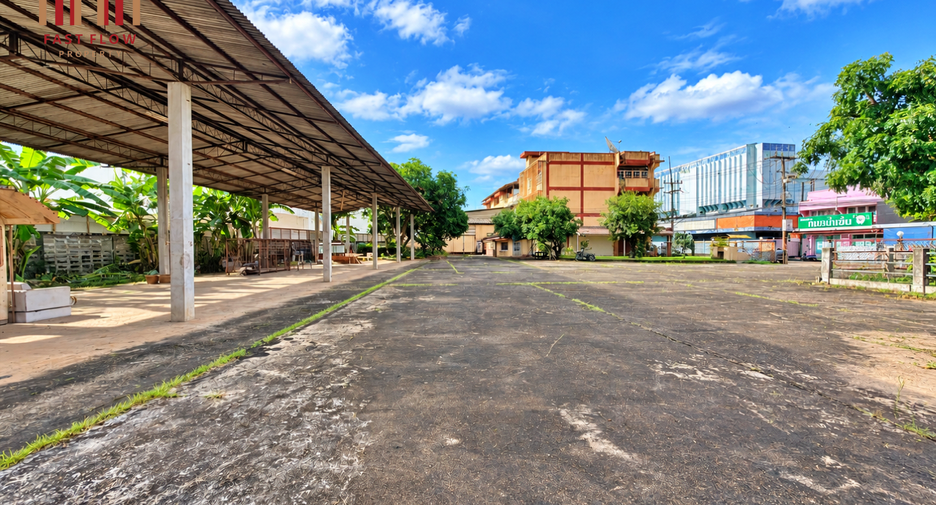 For rent and for sale land in Mueang Uttaradit, Uttaradit