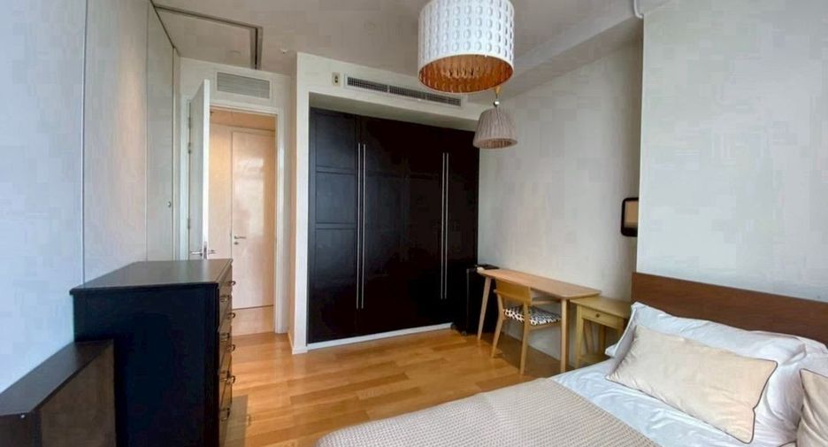 For sale 1 bed condo in Watthana, Bangkok