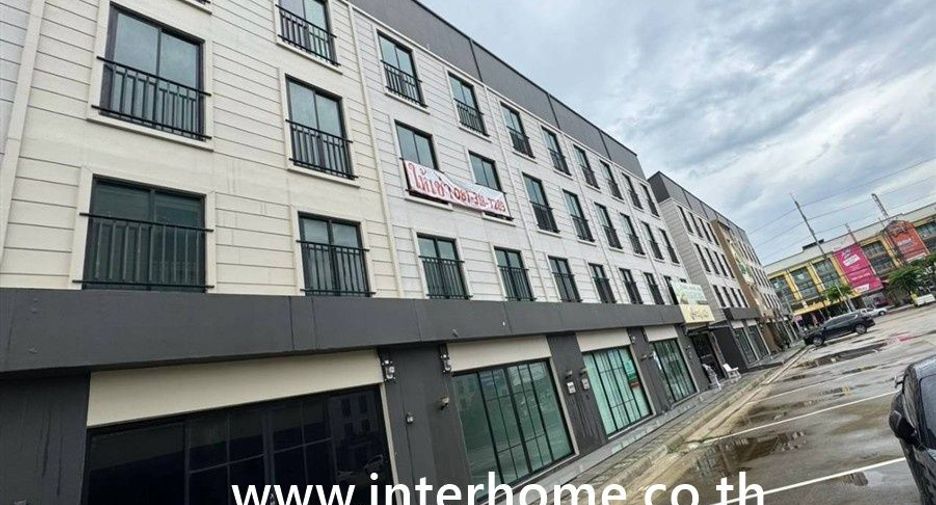 For sale 1 bed retail Space in Thung Khru, Bangkok