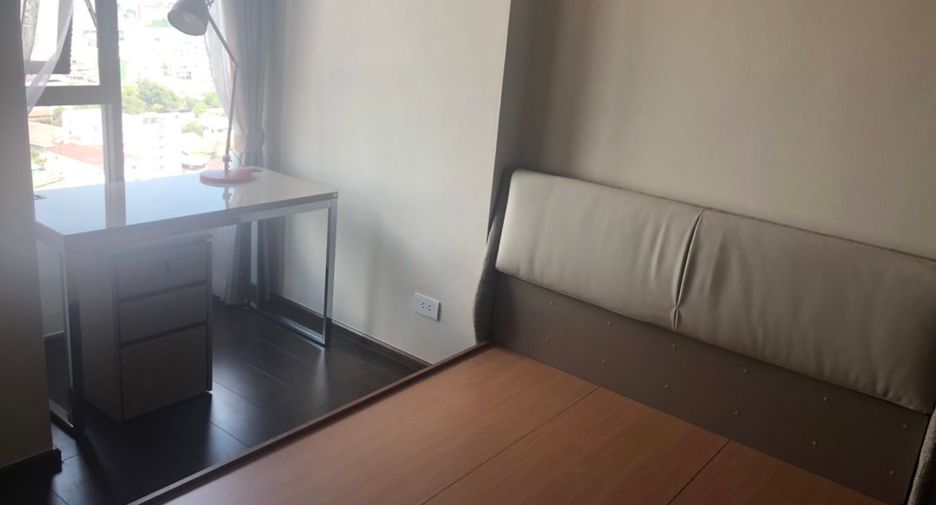 Wohnung zur Miete mit 1 Zimmer in Watthana, Bangkok