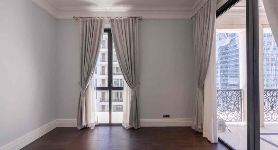 For sale and for rent 3 bedrooms condo in Pathum Wan, Bangkok
