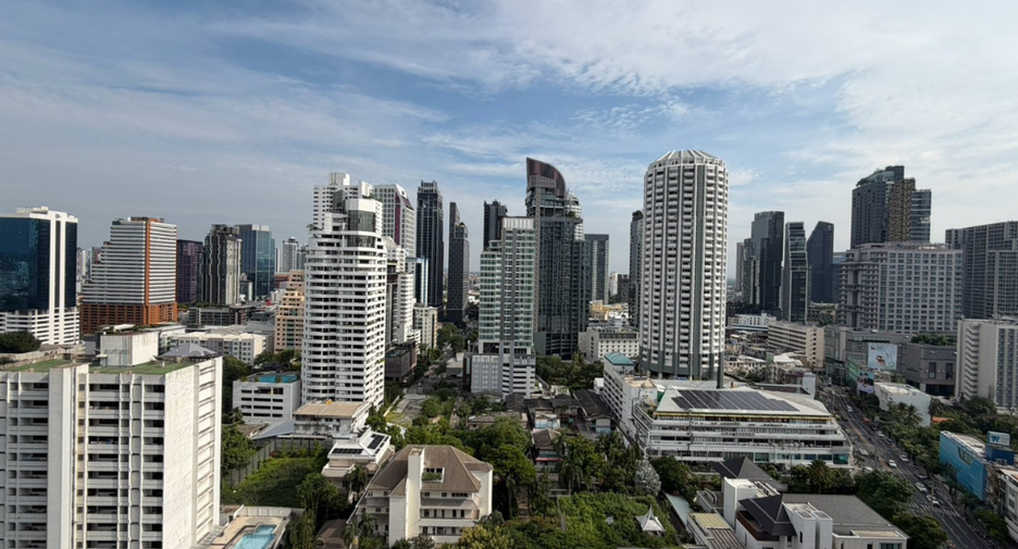 出租 和 出售 1 卧室 公寓 在 Watthana, 曼谷