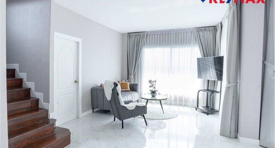 À vendre 4 chambres maison à Jomtien, Pattaya