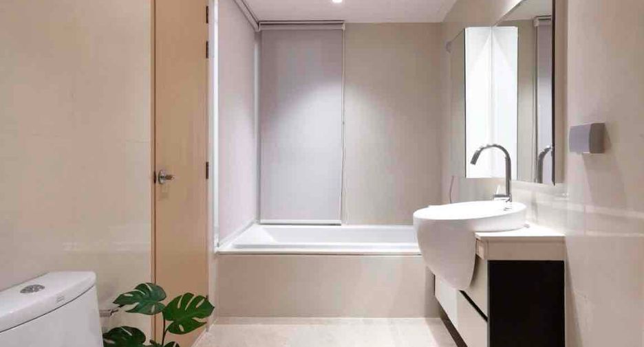 For rent 2 ベッドルーム condo in Khlong Toei, Bangkok
